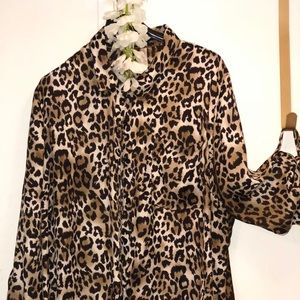 Cute leopard print float blouse